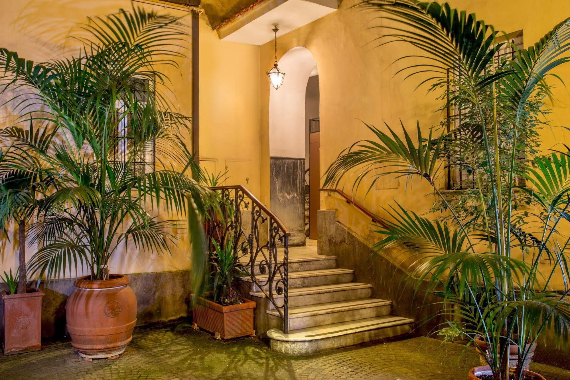 Residenza I Rioni Guesthouse Rom Exteriör bild